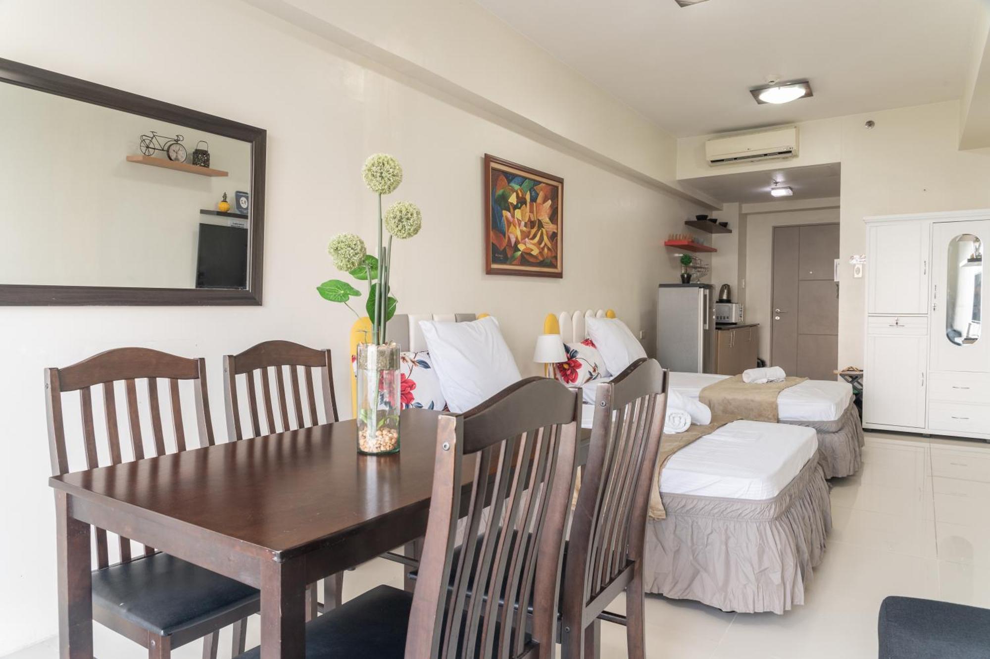 Wind Residence 4 Tagaytay City Exterior photo
